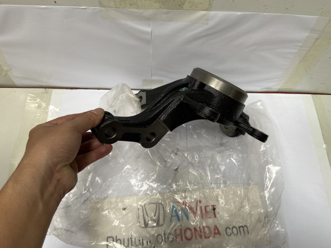 Ngõng moay ơ xe Honda CRV